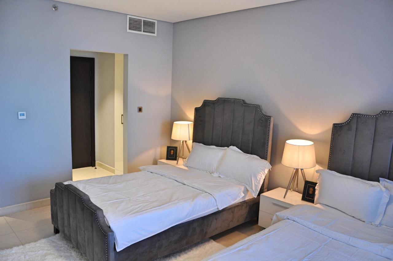 Spacious 4 Bd With Amazing Sea View Appartement Dubai